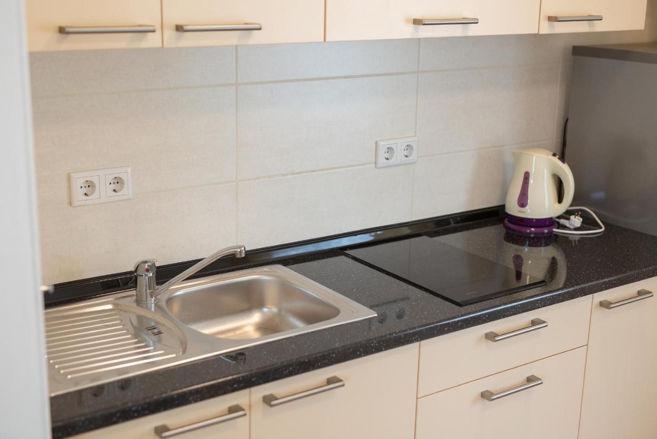 Apartmani Mara Matic Malinska Exteriér fotografie